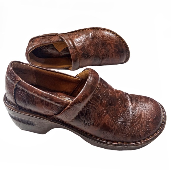 B.O.C. Peggy Slip-On Clog Nursing Clog Faux Leather Size 9 Embossed Deaign - Picture 13 of 15